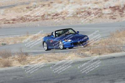 media/Feb-01-2025-Lotus Club of SoCal (Sat) [[a36ae487cb]]/Novice/Skid Pad/